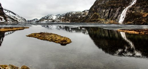 Le lac d'Hunnevatn dans le sud de la Norvège