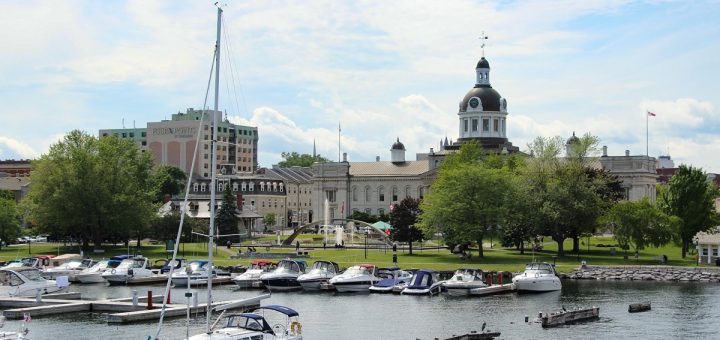 Le port de Kingston dans l'Ontario, un des points de départs pour partir à la découverte de l'archipel des mille îles !