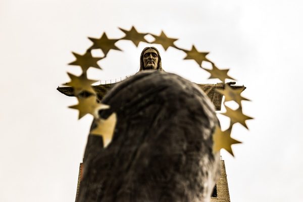 Visiter le Cristo Rei à Lisbonne : la statue du Christ qui fait face à la ville !