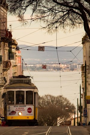 Un tramway à Lisbonne