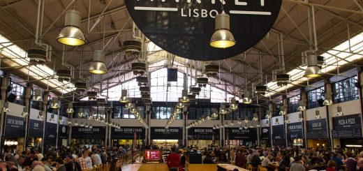 A l'intérieur du Time Out Market de Lisbonne