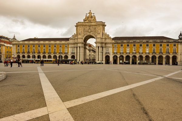 La place du Commerce de Lisbonne