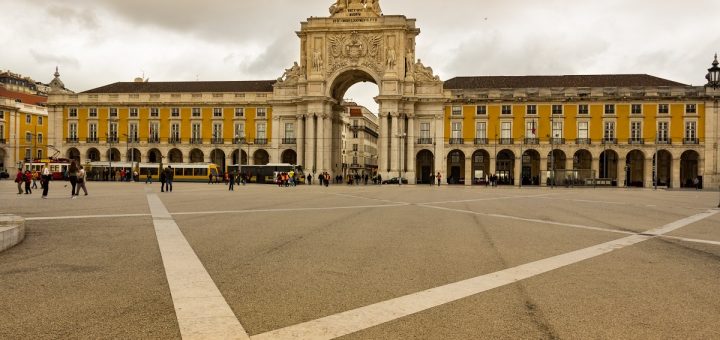 La place du Commerce de Lisbonne