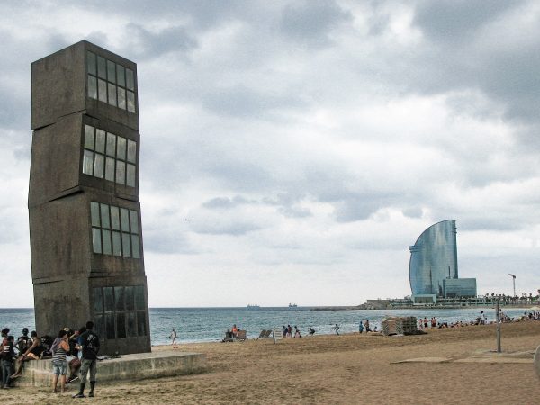 La plage : un alternatif à la visite de Barcelone
