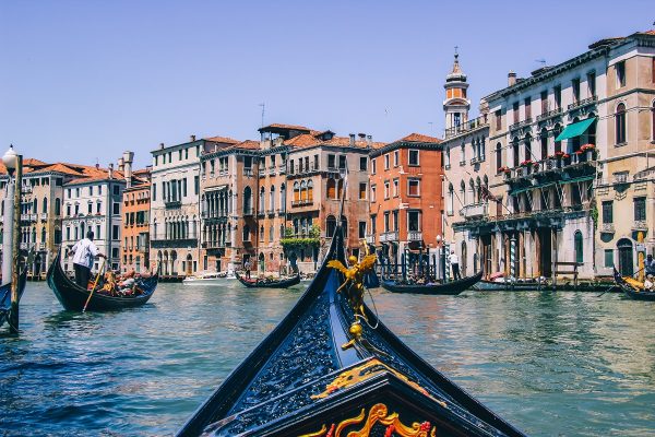 Balade en gondole à Venise, sur les canaux