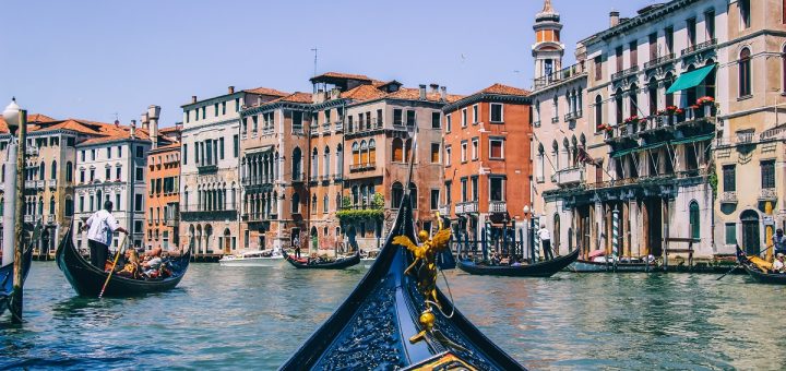 Balade en gondole à Venise, sur les canaux