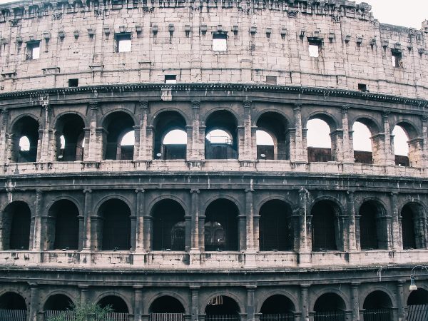Façade du Colisée de Rome