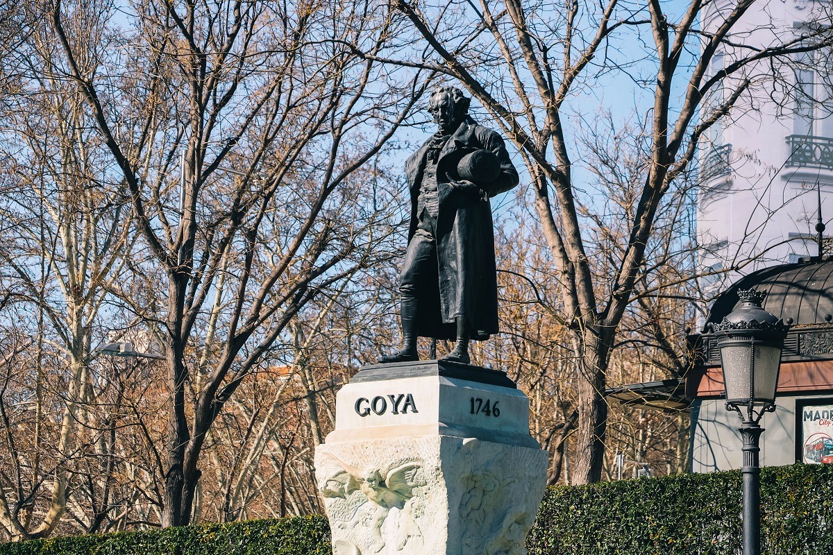 Statue de Goya devant le Musée du Prado de Madrid
