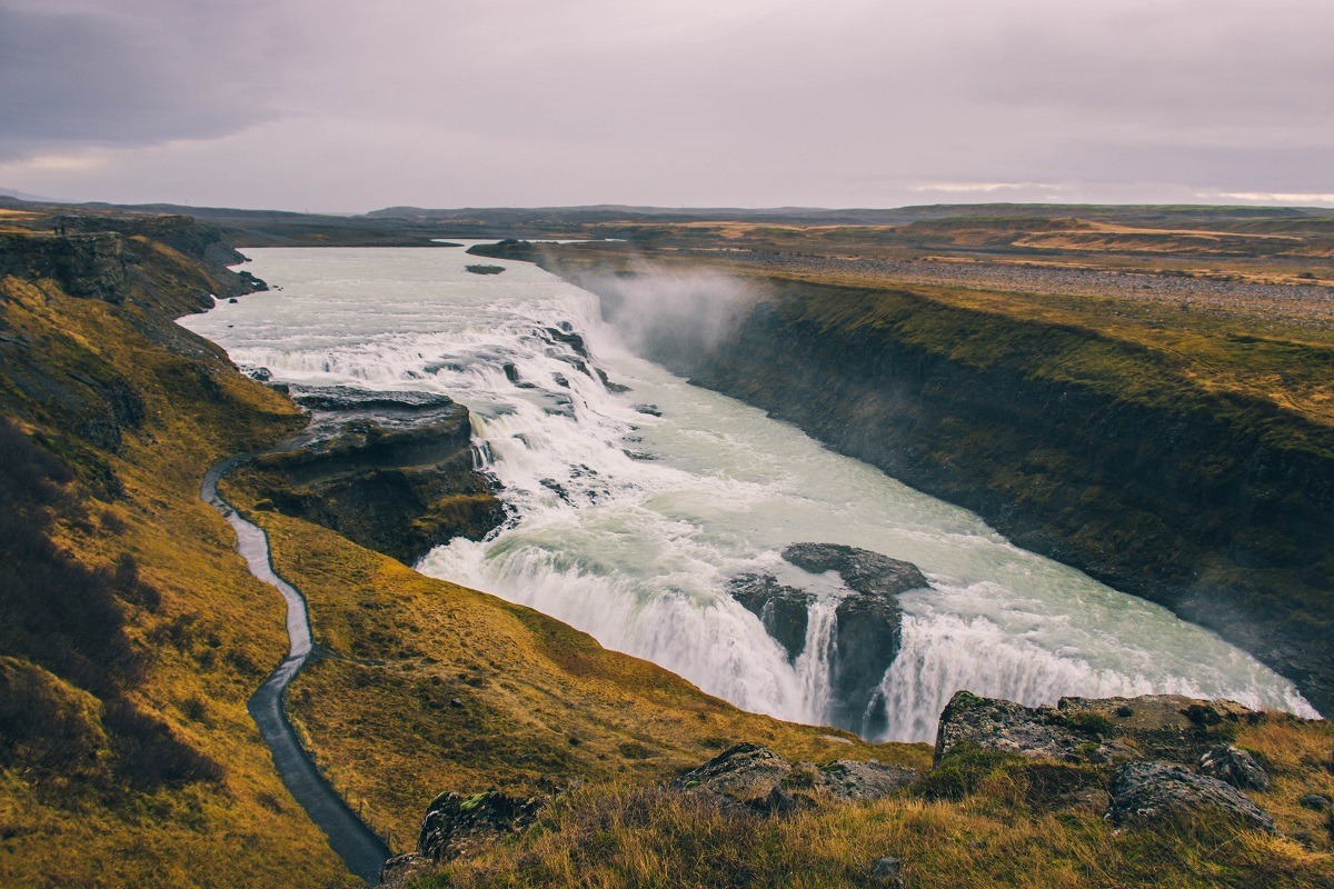 Cascade de Gullfoss dans le cercle d'or en Islande