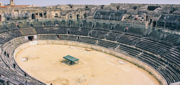 Visite de Nîmes et son amphithéâtre romain