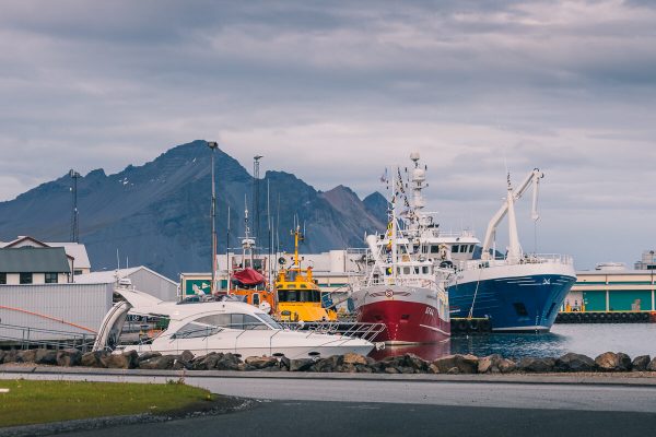 Port de Hofn en Islande