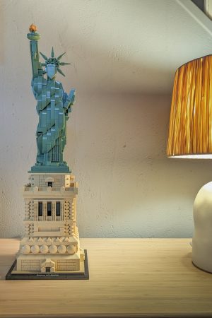 La statue de la Liberté Lego exposée